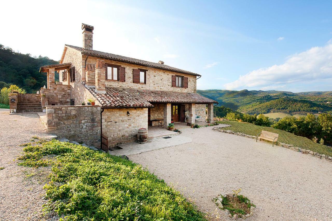 Casale Le Orme Bed and Breakfast Todi Eksteriør billede